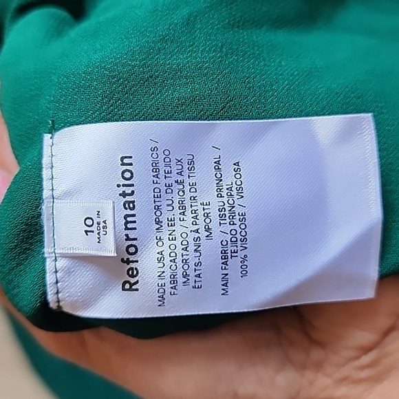 STUNNING REFORMATION DRESS - Picture 12 of 12